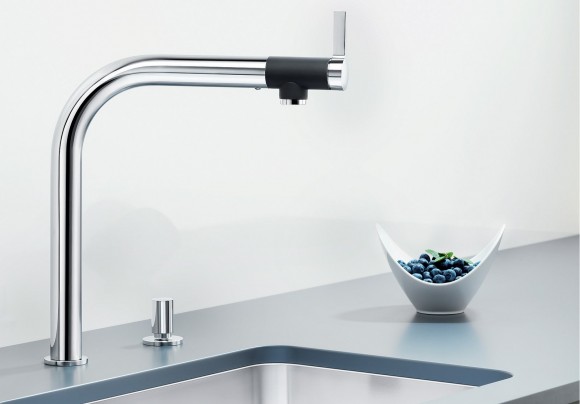 Кухонный смеситель Blanco Vonda (нержавеющая сталь)