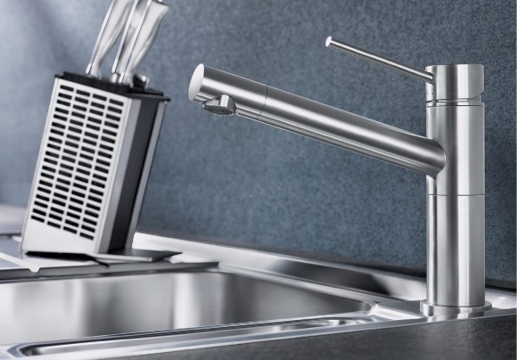 Кухонный смеситель Blanco Alta Compact (хром) Кухонный смеситель Blanco Alta Compact (хром)
