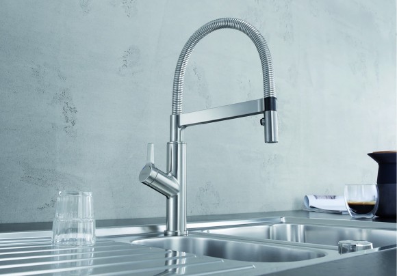 Кухонный смеситель Blanco Solenta-S Senso (хром, рычаг слева) Кухонный смеситель Blanco Solenta-S Senso (хром, рычаг слева)