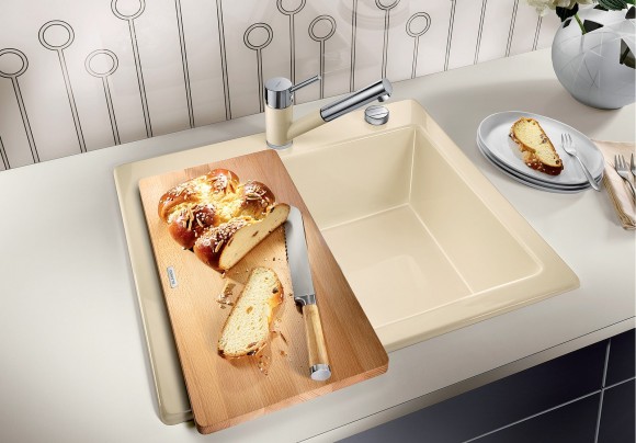 Кухонная мойка Blanco Palona 6 (глянцевый магнолия, с отводной арматурой InFino®) Кухонная мойка Blanco Palona 6 (глянцевый магнолия, с отводной арматурой InFino®)