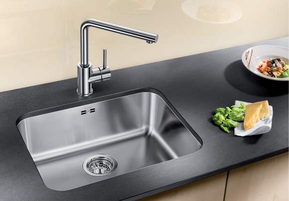 Кухонная мойка Blanco Supra 500-U (полированная, с корзинчатым вентилем)